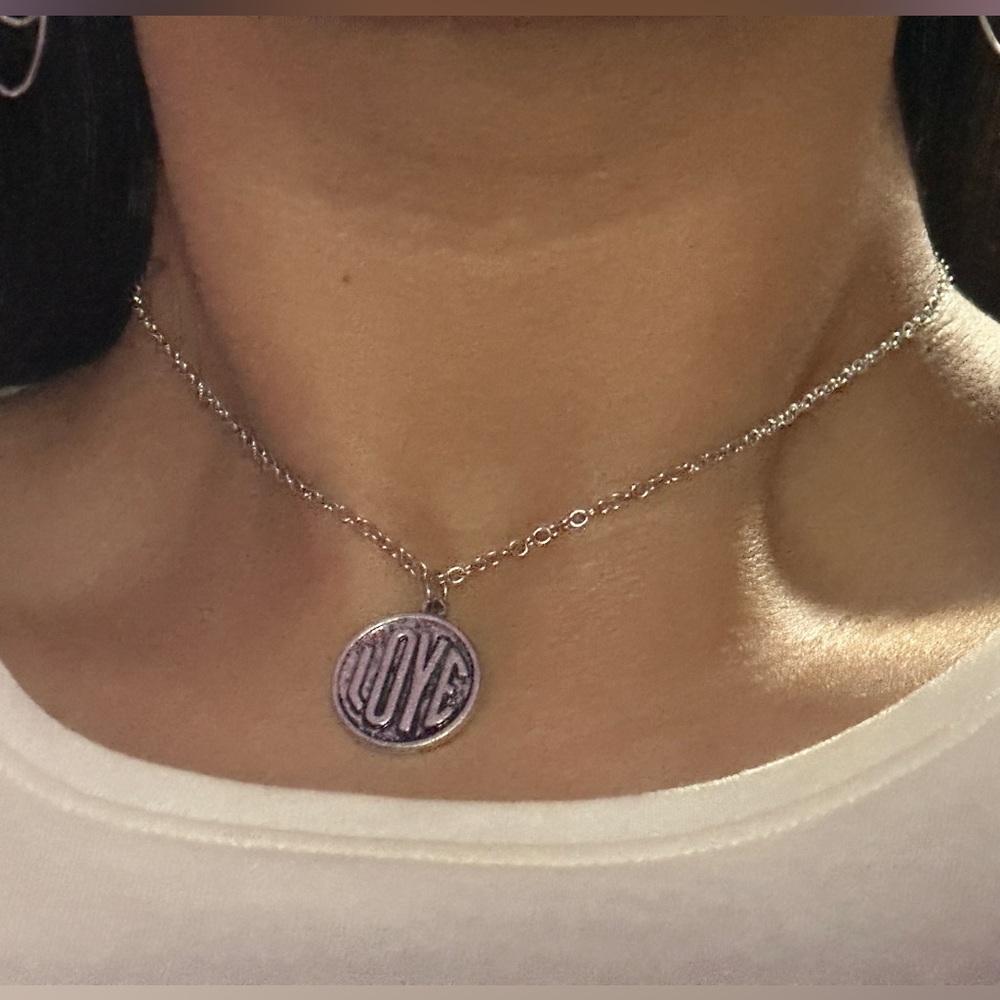 Vintage Silver Chain LOVE ❤️ pendant choker necklace